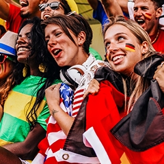 Wear your Colours<br>...and WIN a portion of $10,000 and more!